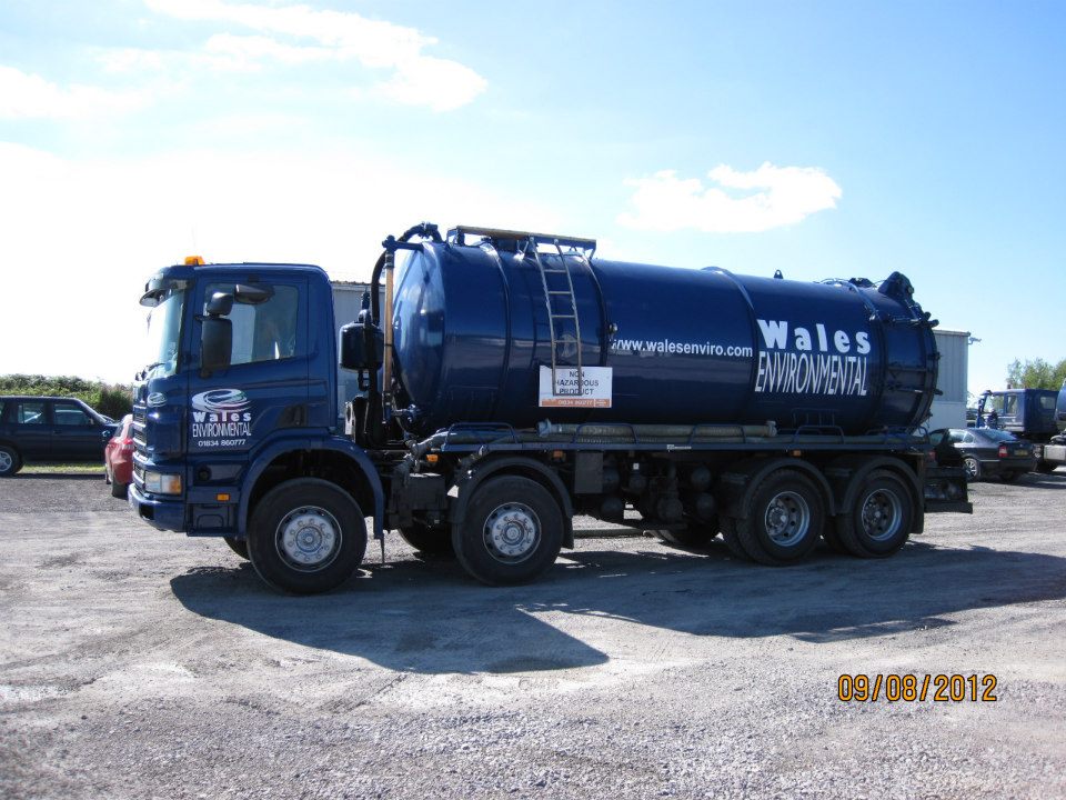 Vacuum tanker services